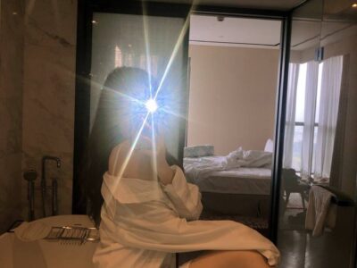 2 Жаш сулуу кыздар